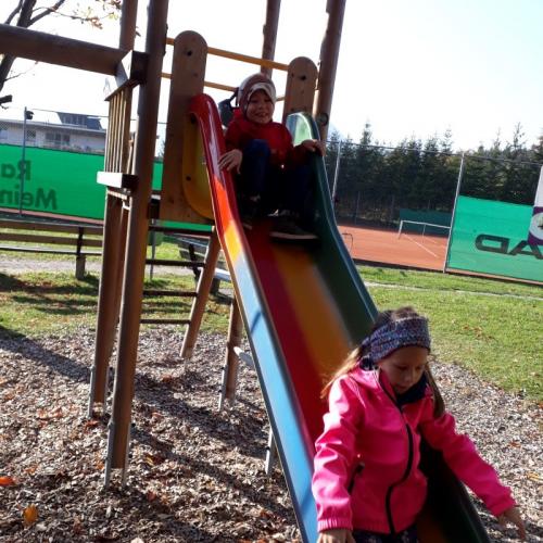 Ausflug zum Spielplatz