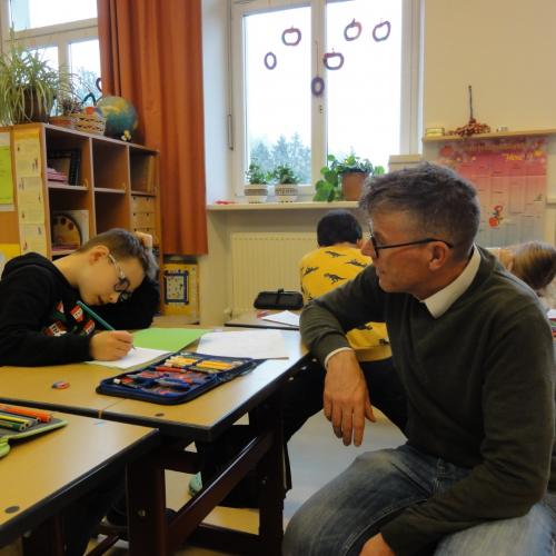 Buchwerkstatt in der 2a-Klasse