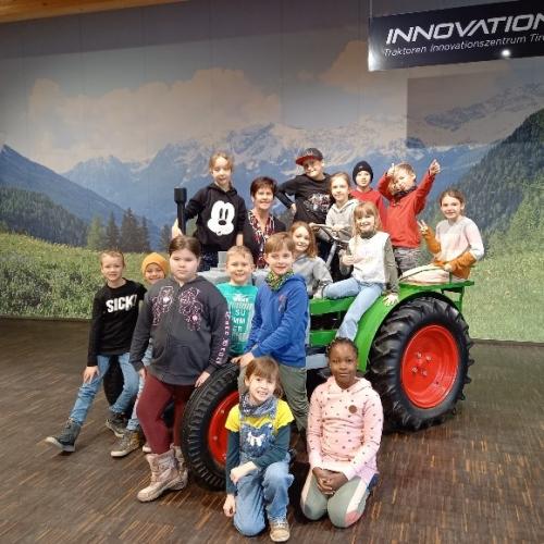 Besuch bei den Lindner Traktorenwerken