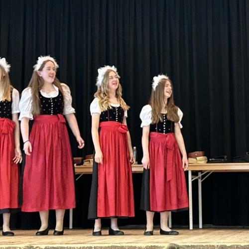 Do-Re-Mi: Schüler singen für Schüler