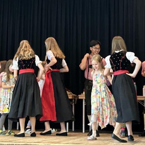 Do-Re-Mi: Schüler singen für Schüler