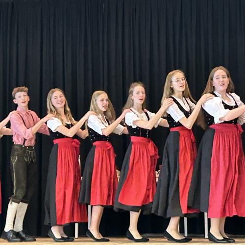 Do-Re-Mi: Schüler singen für Schüler