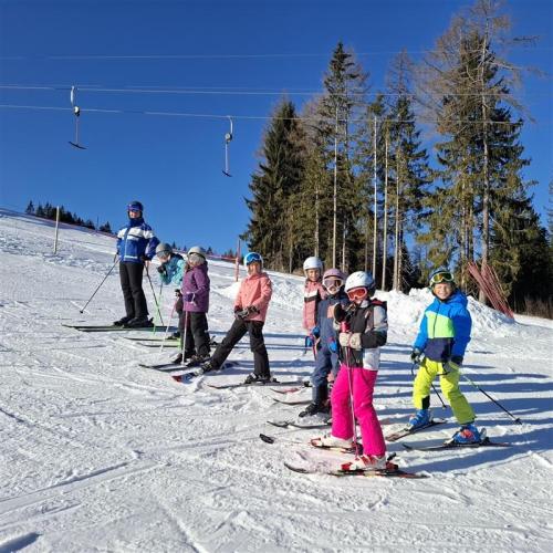 Skitage der 1. und 2. Klassen in Reith i.A.