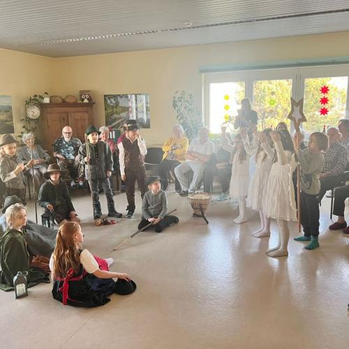 Hirtenspiel im Pflege- und Betreuungszentrum