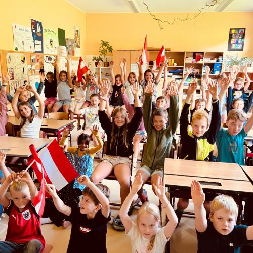 Noch hält es die Kids auf den Plätzen