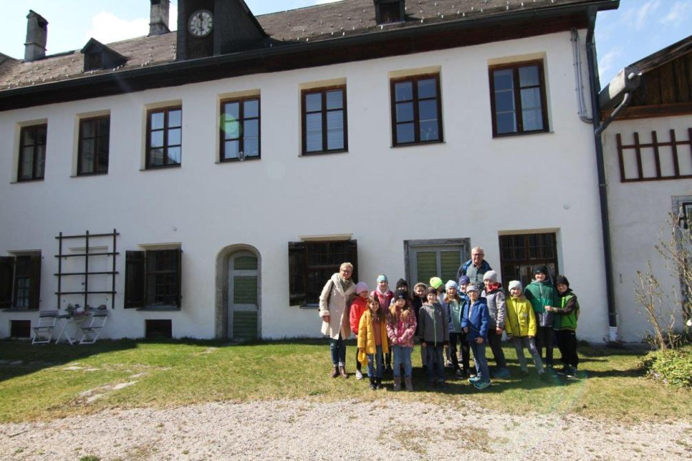 Exkursion zum Schloss Achenrain