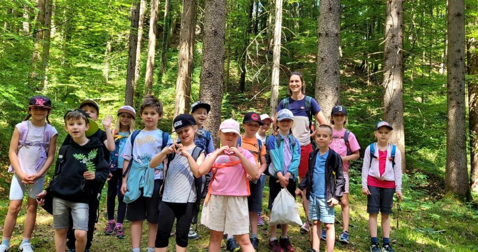 Man kann sagen, die Kids lieben den Wald